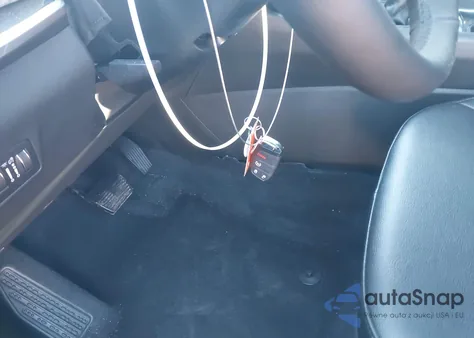 2025 Jeep Compass Latitude 4X4 from USA, damaged, VIN 3C4NJDBNXST610528